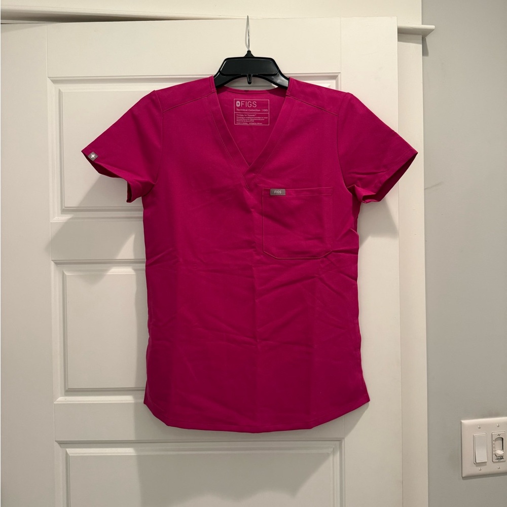 Figs Raspberry Sorbet Catarina Scrub Top - image 1
